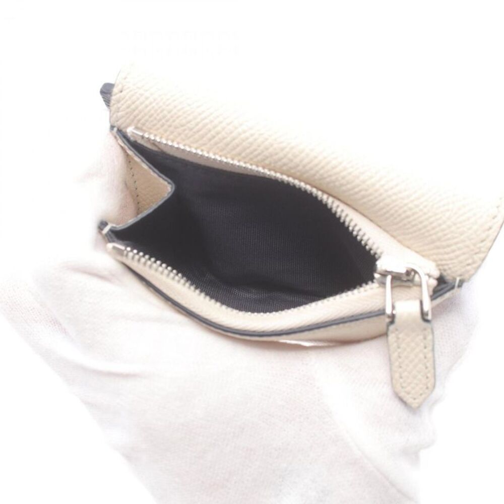 Bulgari Bvlgari Bvlgari White Leather Wallet  (Pre-Owned) - Picture 4 of 7